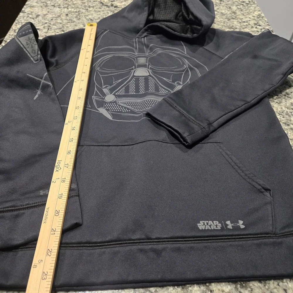 Under Armour Hoodie Kids Youth XL Black Excellent Star Wars Darth Vader Graphic